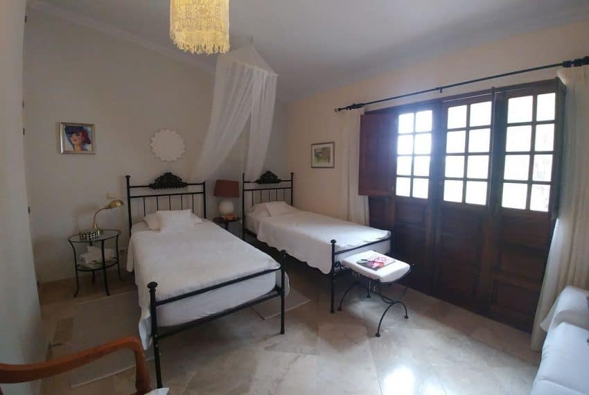 5 Bedroom Villa with Pool Moncarapacho (18)