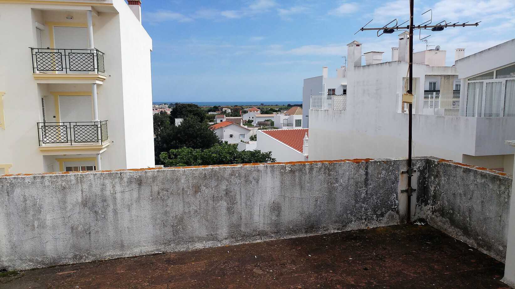 Townhouse with shop and warehouse - Center Vila Nova de ...