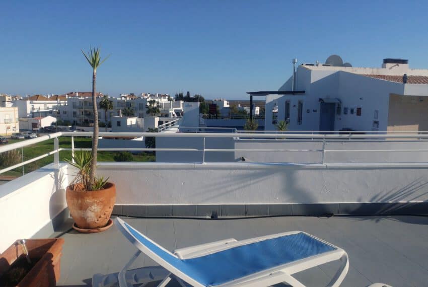 Apartment top floor Santa Luzia beach 1 bedroom (15)