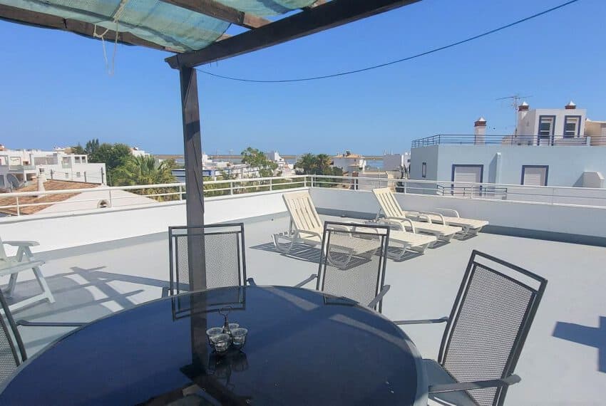 T2 top floor apartment Santa Luzia Tavira East Algarve beach golf pool (13)