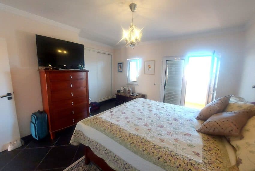 5 bedroom villa pool Altura beach Algarve golf (27)