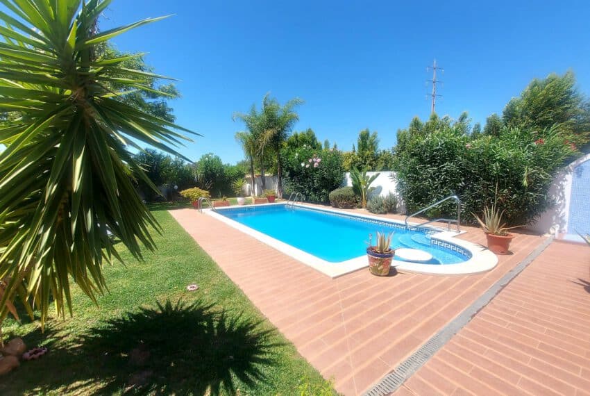 5 bedroom villa pool Altura beach Algarve golf (3)