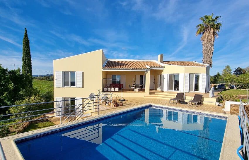 4 bedroom villa with Pool East Algarve Tavira beach golf (14)
