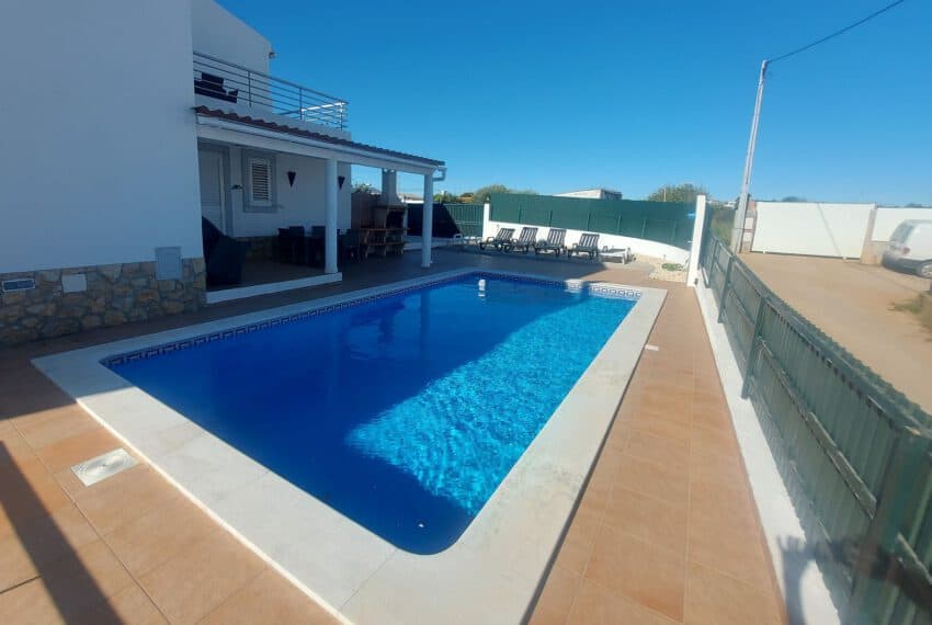 3 bedroom townhouse pool Manta Rota beach golf East Algarve VIla NOva de cacela (3)