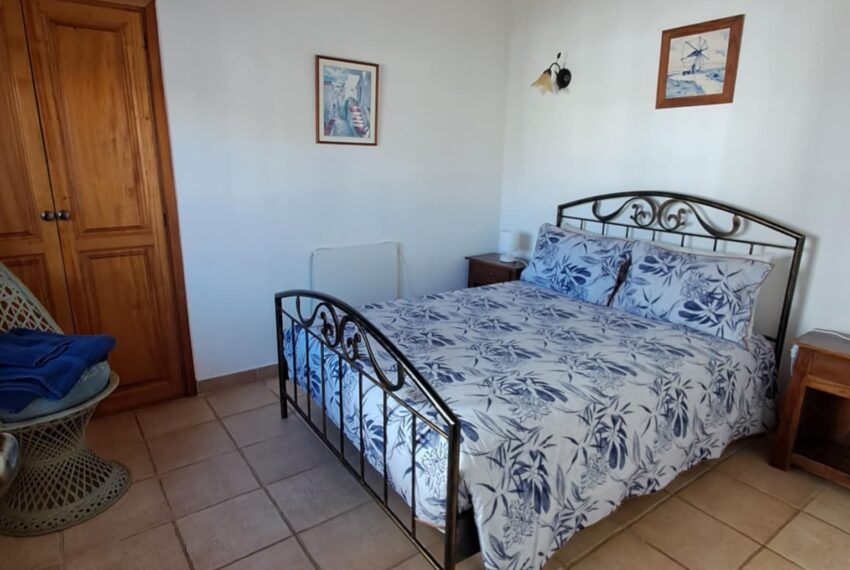 b7ae0fd0-79eb-4f74-bc14-8027067459bd